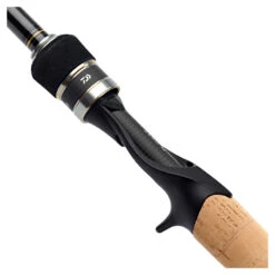 Daiwa Luvias Baitcast 2pc -Savage Gear Shop 216211r 5