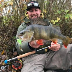 Vision MERI Flyrod -Savage Gear Shop VRI4906r 4